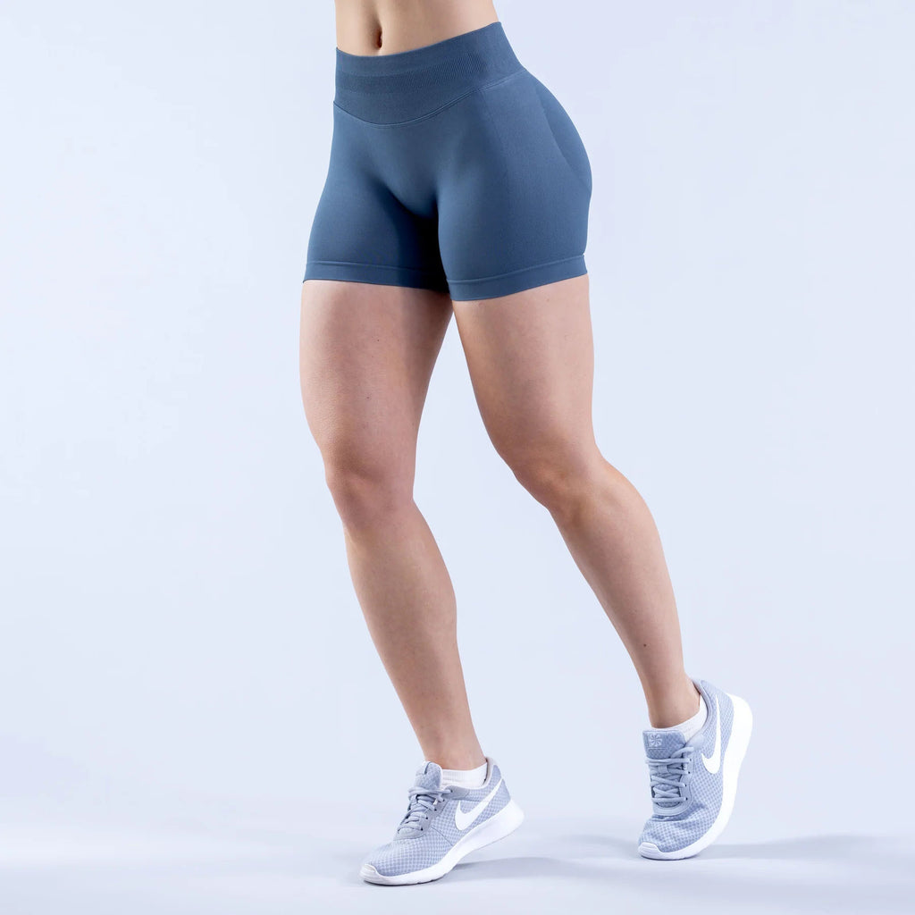 Women Seamless Yoga Shorts Breathable Fitness Wear