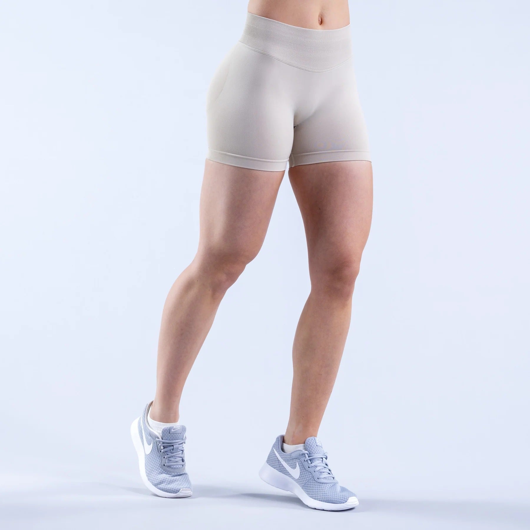 Women’s Quick Dry Seamless Scrunch Butt Yoga Shorts