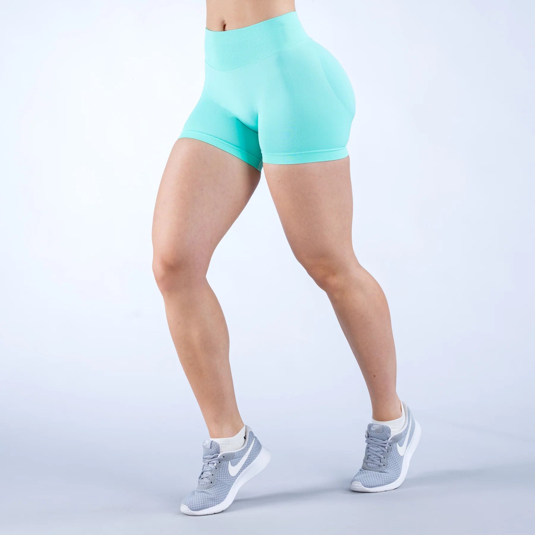 Women’s Seamless Sports Shorts High Waist Gym Wear